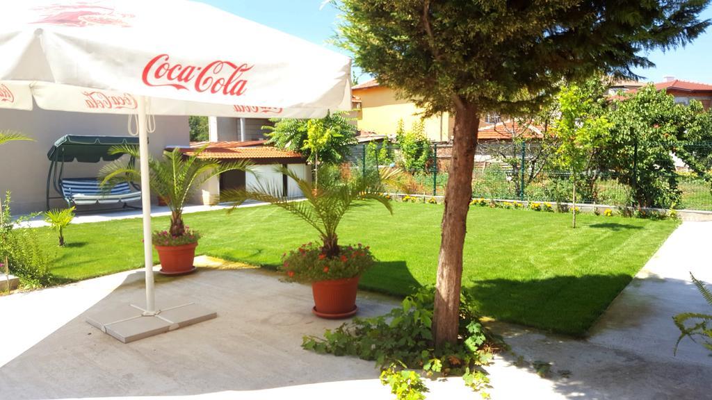 Villa Ros Guest House Svilengrad Exterior photo