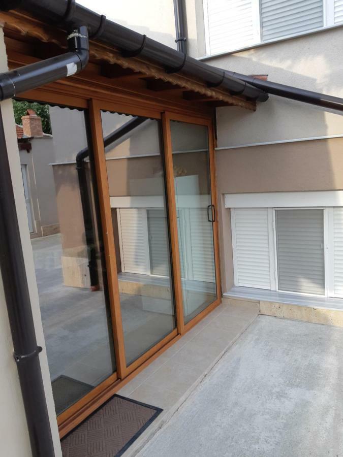 Villa Ros Guest House Svilengrad Exterior photo