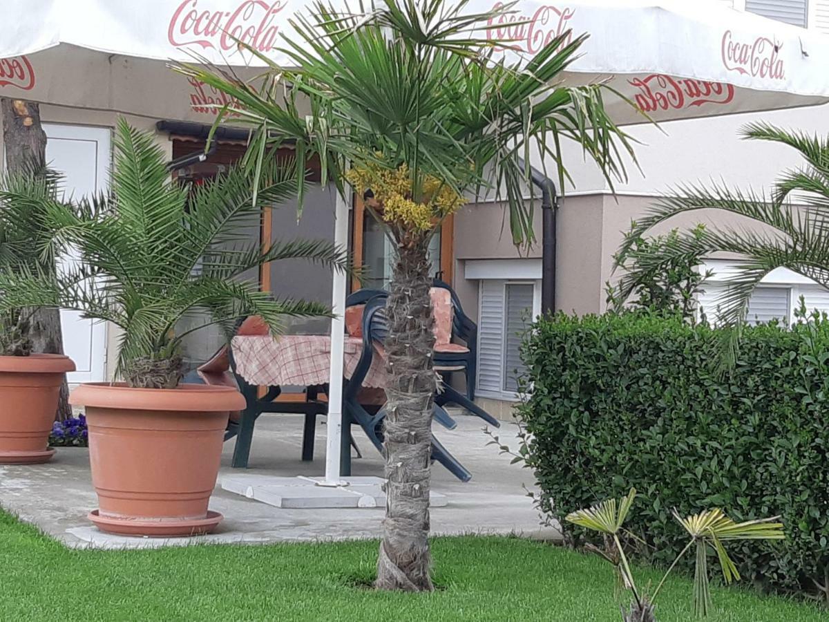 Villa Ros Guest House Svilengrad Exterior photo